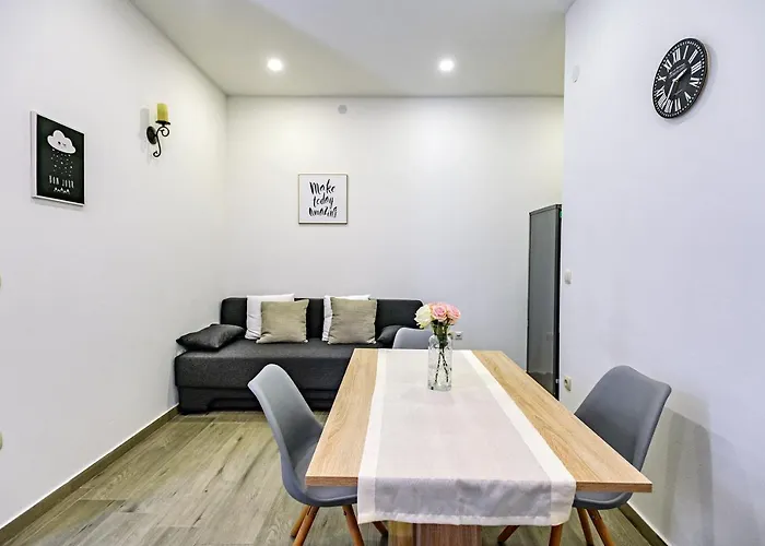 Διαμέρισμα Modern On The - Mala Lamjana Kali