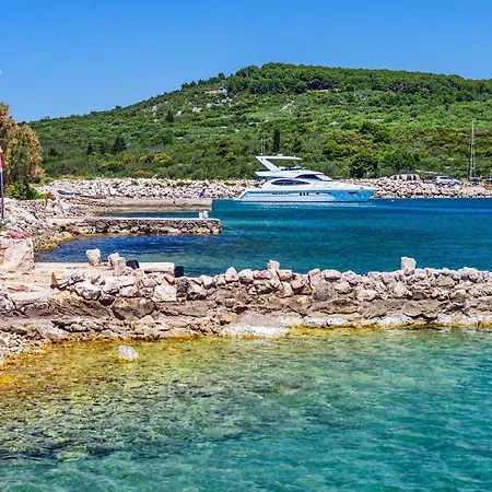 Modern On The - Mala Lamjana