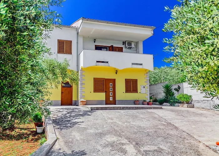 Modern On The - Mala Lamjana * Kali